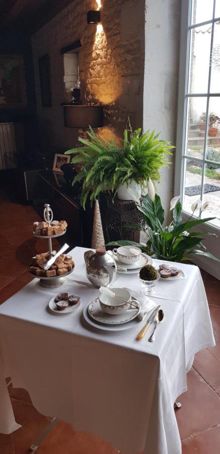 Bed and Breakfast La Revetizon Siecq Zewnętrze zdjęcie